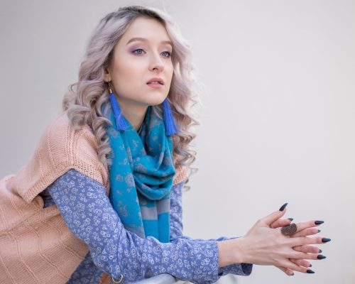 polinalovely-young-woman-3817135